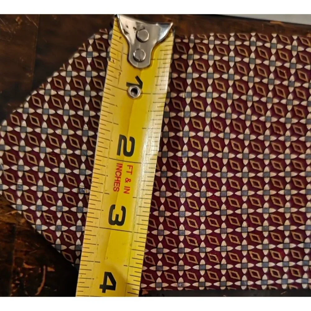 Enrico Bertucci sophisticated silk